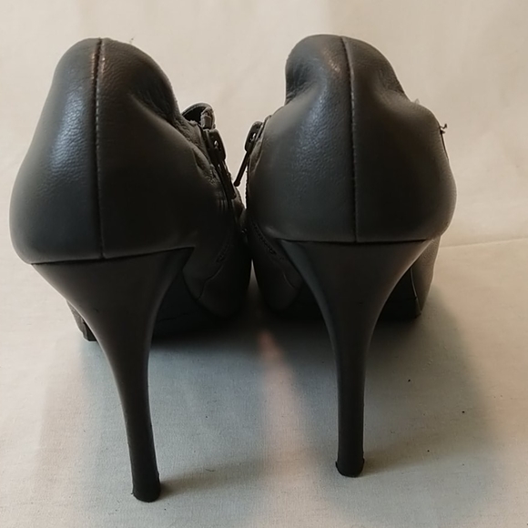 Pumps - Picture 7 of 7